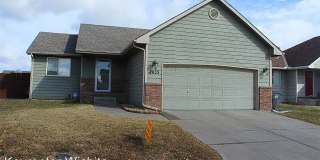 2633 N Edgemoor Dr 2633 N Edgemoor Dr Photo Gallery 1