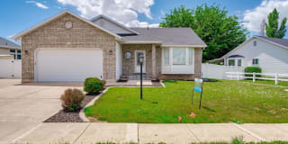 2749 Lindi Way 2749 Lindi Way Photo Gallery 1
