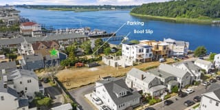 244 Ocean Avenue N 244 Ocean Avenue N Photo Gallery 1