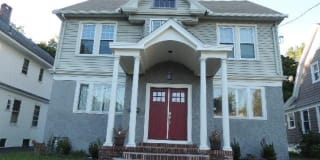 1546 Whitney Avenue 1546 Whitney Avenue Photo Gallery 1