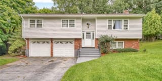 6 Winchester Drive 6 Winchester Drive Photo Gallery 1