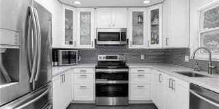 158 Jelliff Mill Road 158 Jelliff Mill Road Photo Gallery 1