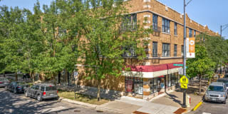 2020-36 W Montrose & 4405-09 N Seeley 2020-36 W Montrose & 4405-09 N Seeley Photo Gallery 1