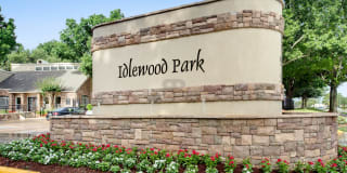 Idlewood Park Apartments Idlewood Park Apartments Photo Gallery 1