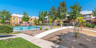 Ascot Park Apartments Ascot Park Apartments Photo Gallery 1