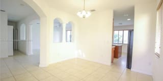 7437 SW 189th St #7437 7437 SW 189th St #7437 Photo Gallery 1