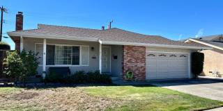 37159 Cabrillo Drive 37159 Cabrillo Drive Photo Gallery 1