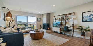 Harbor Point Waterfront Apartments Harbor Point Waterfront Apartments Photo Gallery 1