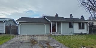 2860 SE Collins 2860 SE Collins Photo Gallery 1