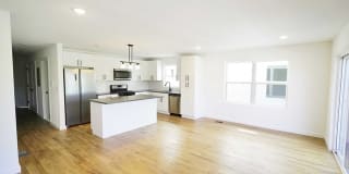 728 Seaport Drive 728 Seaport Drive Photo Gallery 1