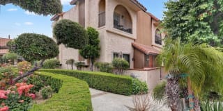 1711 Grismer Ave 1711 Grismer Ave Photo Gallery 1