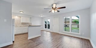5609 Leeland 5609 Leeland Photo Gallery 1