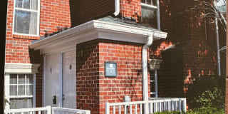 1625 International Dr Unit TH2 1625 International Dr Unit TH2 Photo Gallery 1