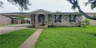 1018 Northcliff Dr 1018 Northcliff Dr Photo Gallery 1