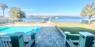 906 Santa Rosa Boulevard 906 Santa Rosa Boulevard Photo Gallery 1