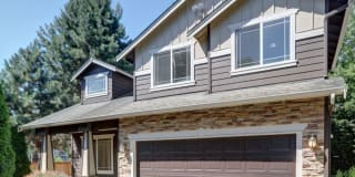 18232 28th Dr SE 18232 28th Dr SE Photo Gallery 1