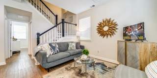 1408 Southern Oaks Dr. 1408 Southern Oaks Dr. Photo Gallery 1
