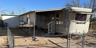 5755 South Fontana Avenue #10 - 1 5755 South Fontana Avenue #10 - 1 Photo Gallery 1
