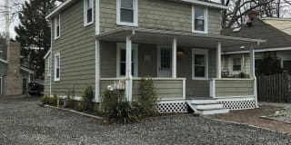 1221 Johnson Avenue 1221 Johnson Avenue Photo Gallery 1