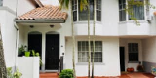 741 SW 148th Ave 704 741 SW 148th Ave 704 Photo Gallery 1