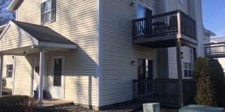 104 Greenwich Dr 104 Greenwich Dr Photo Gallery 1