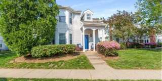 186 Tulip Lane 186 Tulip Lane Photo Gallery 1