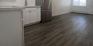 295 East Welby Avenue 295 East Welby Avenue Photo Gallery 1