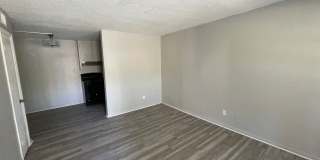 2201 Morehead Ave Apt 13 2201 Morehead Ave Apt 13 Photo Gallery 1