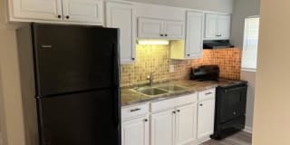 1325 Tom Watson Rd 1325 Tom Watson Rd Photo Gallery 1