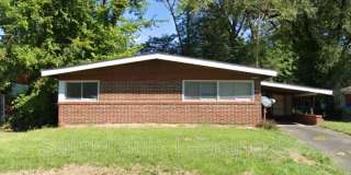 8401 Frost Ave 8401 Frost Ave Photo Gallery 1