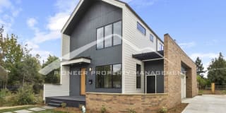 2224 W Parkhill Ave 2224 W Parkhill Ave Photo Gallery 1
