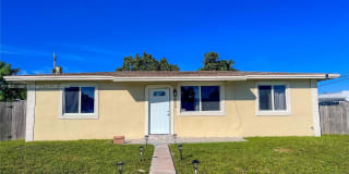 3000 SW 35th Avenue 3000 SW 35th Avenue Photo Gallery 1