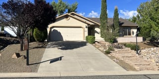 372 Northview Dr 372 Northview Dr Photo Gallery 1