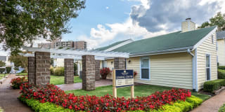 Poplar Place Townhomes Poplar Place Townhomes Photo Gallery 1
