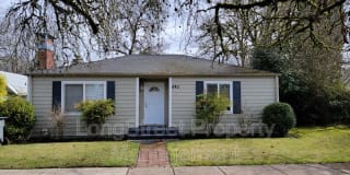 943 NW 11th Street 943 NW 11th Street Photo Gallery 1