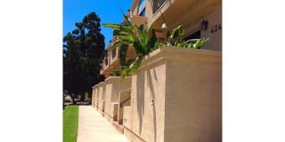 4349 CAHUENGA 4349 CAHUENGA Photo Gallery 1
