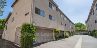 15145 Magnolia Boulevard 15145 Magnolia Boulevard Photo Gallery 1