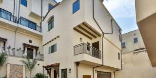 736 N Parkman 736 N Parkman Photo Gallery 1