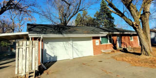 5320 Pioneers Boulevard 5320 Pioneers Boulevard Photo Gallery 1