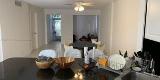 1333 E Hallandale Blvd 1333 E Hallandale Blvd Photo Gallery 1