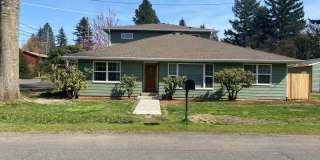 114 SE 218th Ave 114 SE 218th Ave Photo Gallery 1