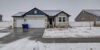 419 East Mount Peale Drive 419 East Mount Peale Drive Photo Gallery 1