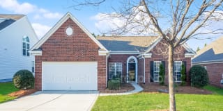 206 Pine Lake Dr 206 Pine Lake Dr Photo Gallery 1