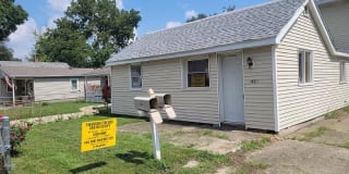 1021 N Wesley St A 1021 N Wesley St A Photo Gallery 1