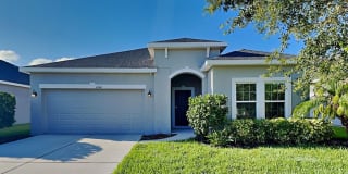7747 108TH AVENUE CIRCLE E 7747 108TH AVENUE CIRCLE E Photo Gallery 1