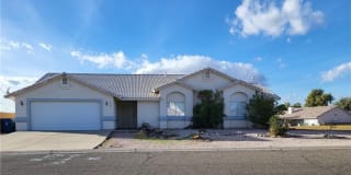 5587 S Desert Lakes Drive 5587 S Desert Lakes Drive Photo Gallery 1