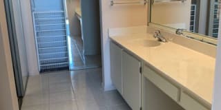 105 Lake Emerald Dr 700 105 Lake Emerald Dr 700 Photo Gallery 1
