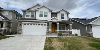 4908 W Eiffel Way 4908 W Eiffel Way Photo Gallery 1