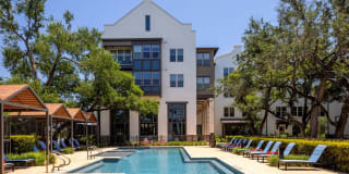AMLI Lakeline AMLI Lakeline Photo Gallery 1