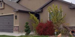 1013 W Chatham Dr 1013 W Chatham Dr Photo Gallery 1